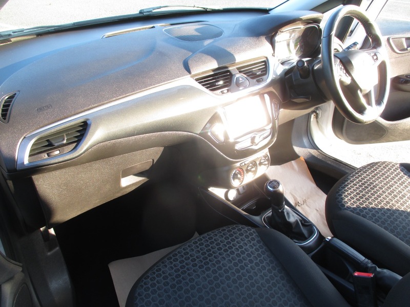 Used Vauxhall Corsa 2016 for sale - 77049161: Photo 24
