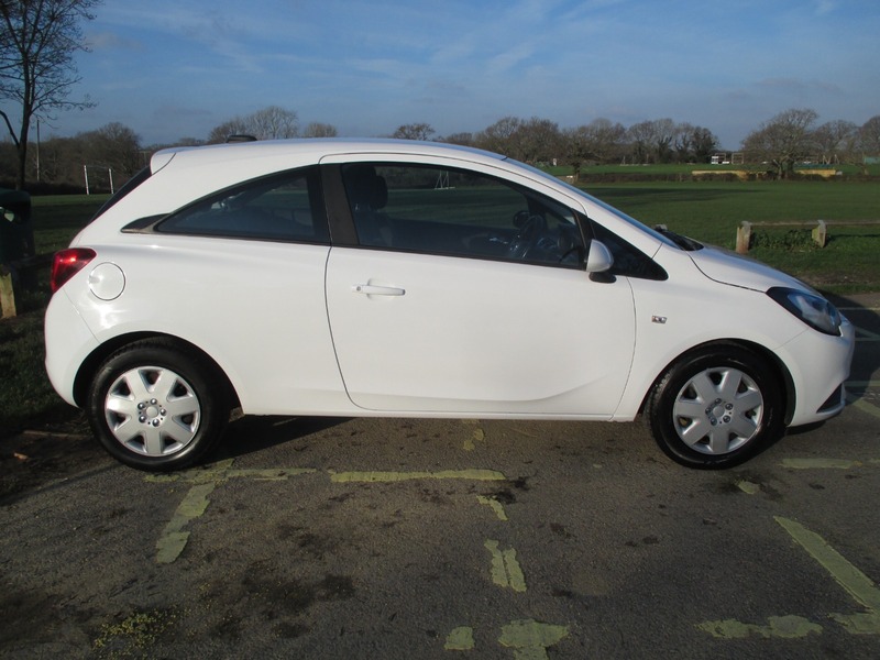 Used Vauxhall Corsa 2016 for sale - 77049161: Photo 6
