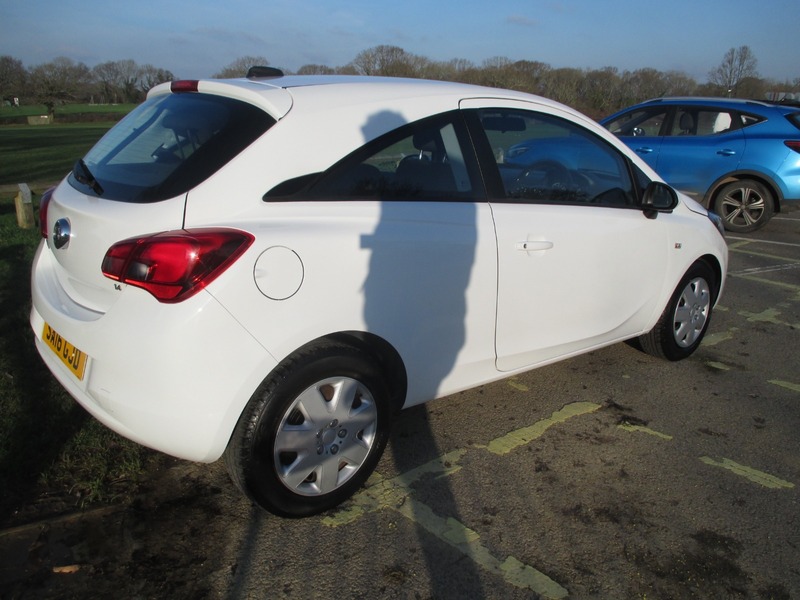 Used Vauxhall Corsa 2016 for sale - 77049161: Photo 8