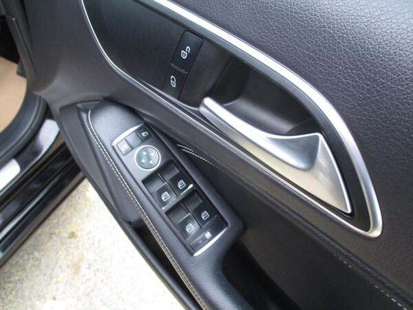 Used Mercedes-Benz A-Class 2017 for sale - 76245631: Photo 25