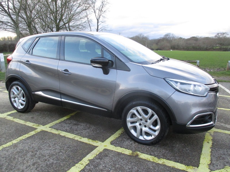 Used Renault Captur 2016 for sale - 77409201: Photo 3