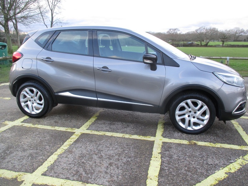 Used Renault Captur 2016 for sale - 77409201: Photo 5