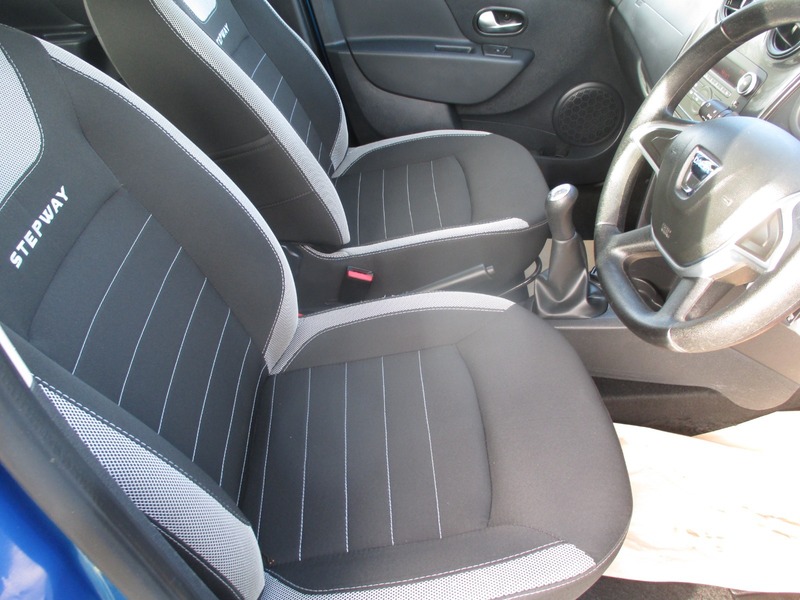 Used Dacia Sandero Stepway 2017 for sale - 77227991: Photo 20