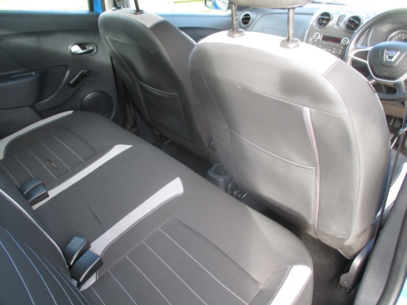 Used Dacia Sandero Stepway 2017 for sale - 77227991: Photo 24