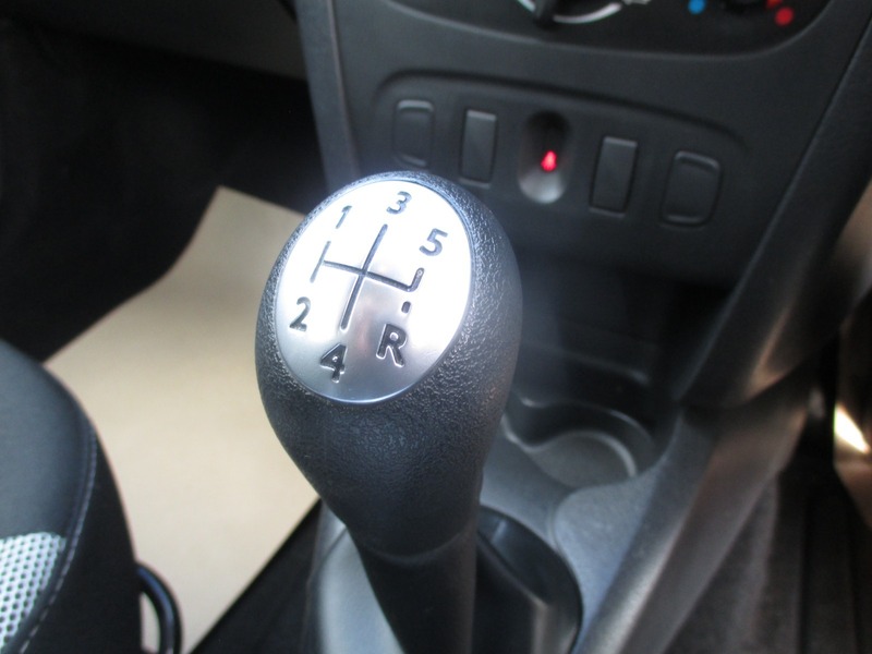 Used Dacia Sandero Stepway 2017 for sale - 77227991: Photo 38