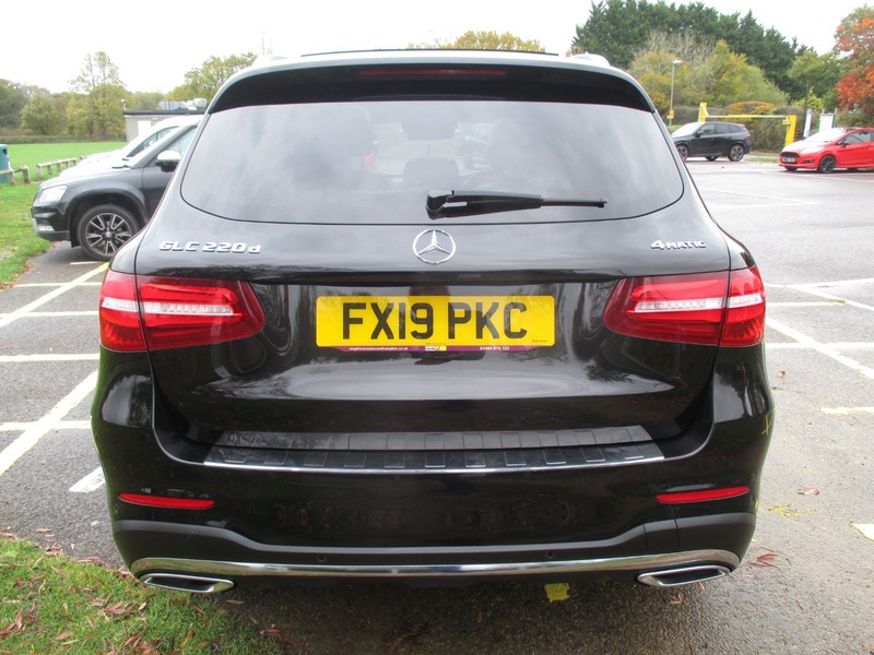 Used Mercedes-Benz GLC 2019 for sale - 76430589: Photo 11