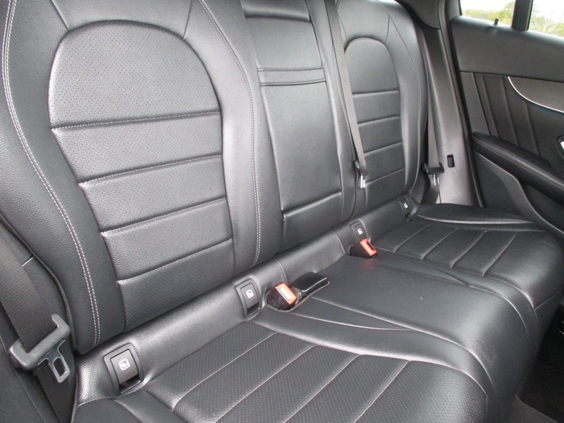 Used Mercedes-Benz GLC 2019 for sale - 76430589: Photo 25