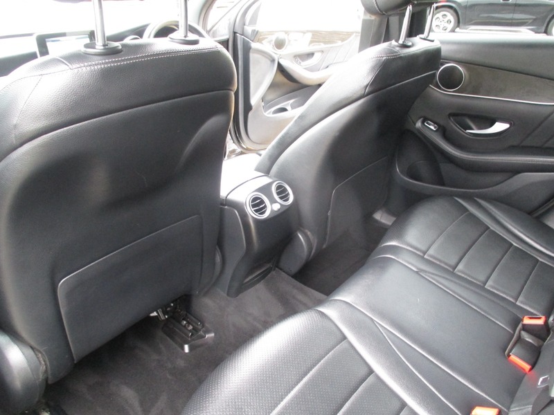 Used Mercedes-Benz GLC 2019 for sale - 76430589: Photo 30