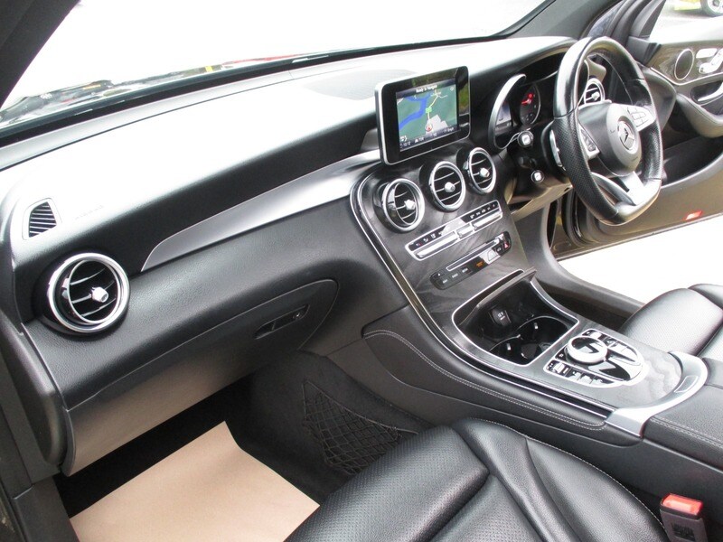 Used Mercedes-Benz GLC 2019 for sale - 76430589: Photo 33