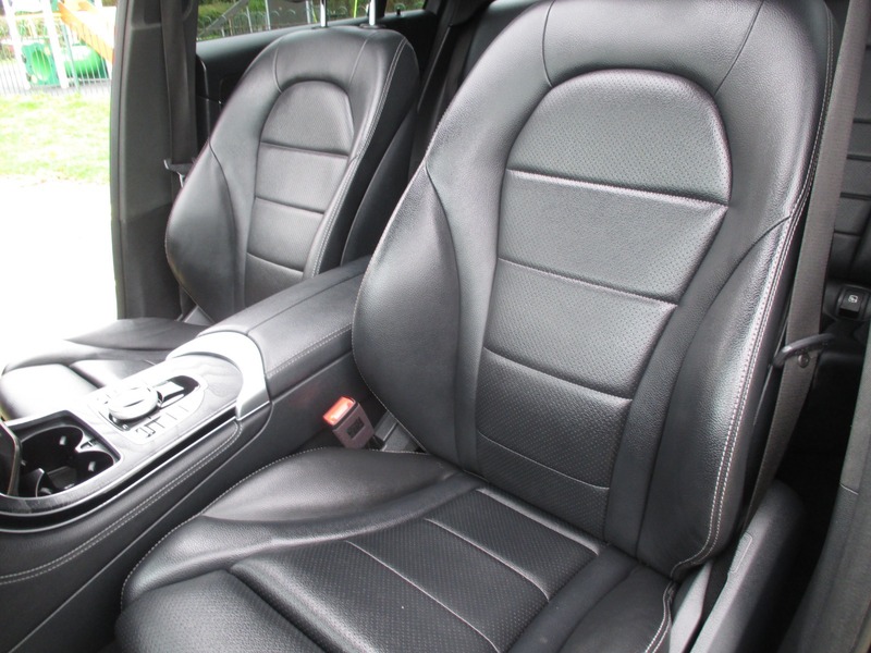 Used Mercedes-Benz GLC 2019 for sale - 76430589: Photo 35