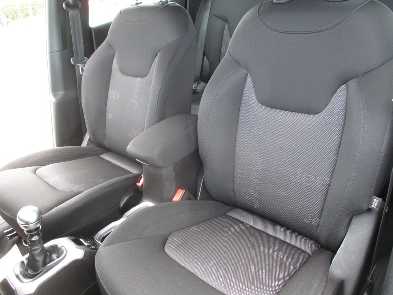 Used Jeep Renegade 2017 for sale - 78140867: Photo 32