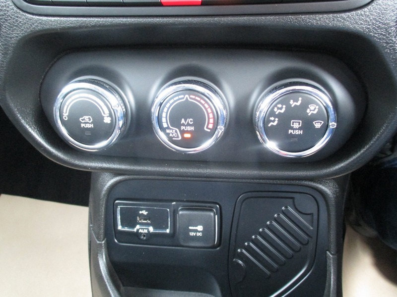 Used Jeep Renegade 2017 for sale - 78140867: Photo 39