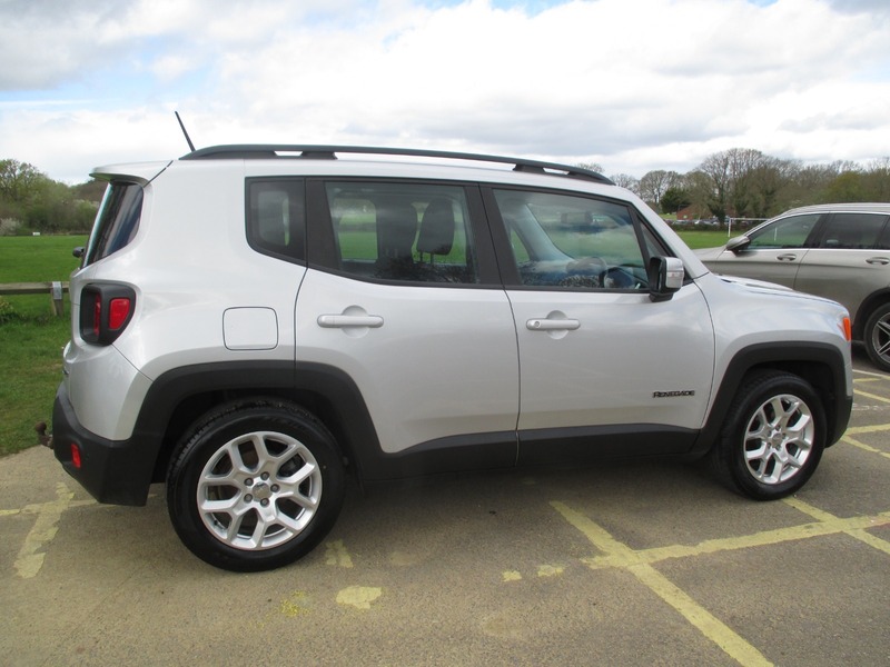 Used Jeep Renegade 2017 for sale - 78140867: Photo 7