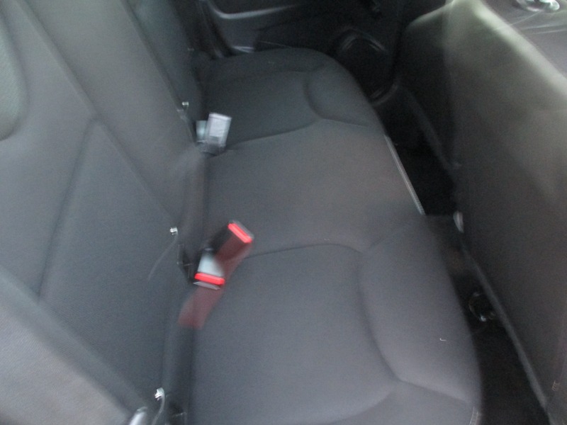 Used Renault Clio 2014 for sale - 76712214: Photo 25