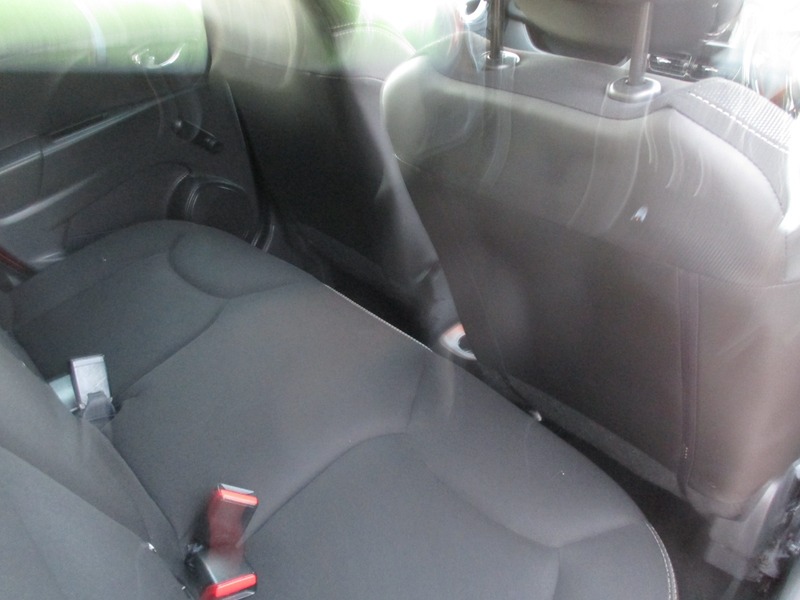 Used Renault Clio 2014 for sale - 76712214: Photo 26