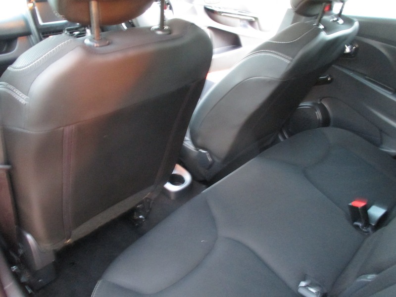 Used Renault Clio 2014 for sale - 76712214: Photo 27