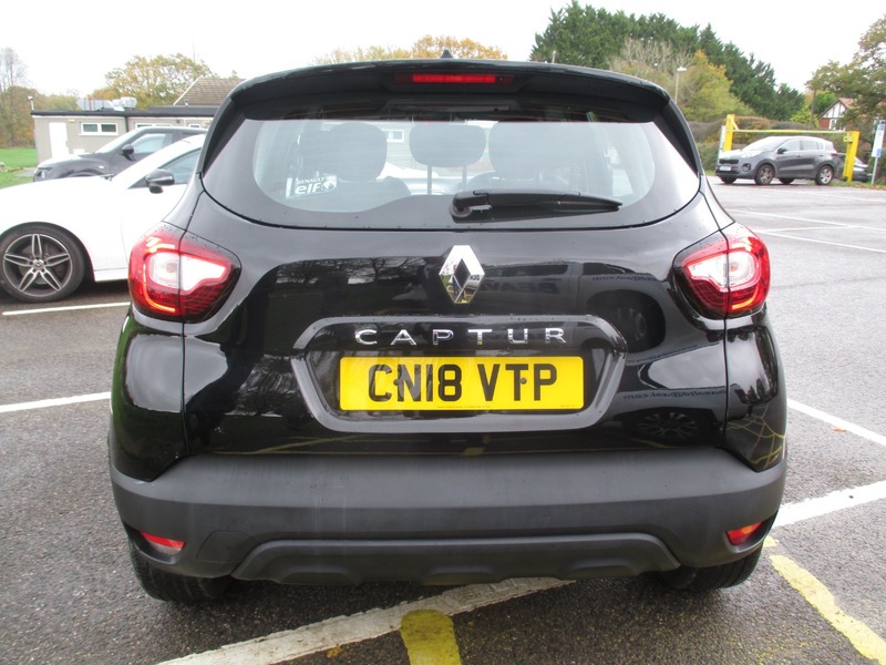 Used Renault Captur 2018 for sale - 76547422: Photo 11