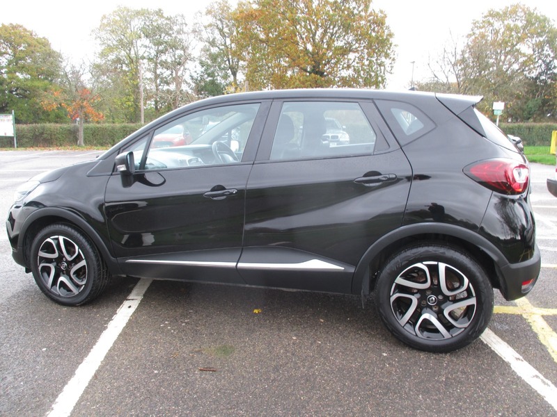 Used Renault Captur 2018 for sale - 76547422: Photo 14