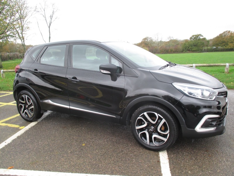 Used Renault Captur 2018 for sale - 76547422: Photo 3