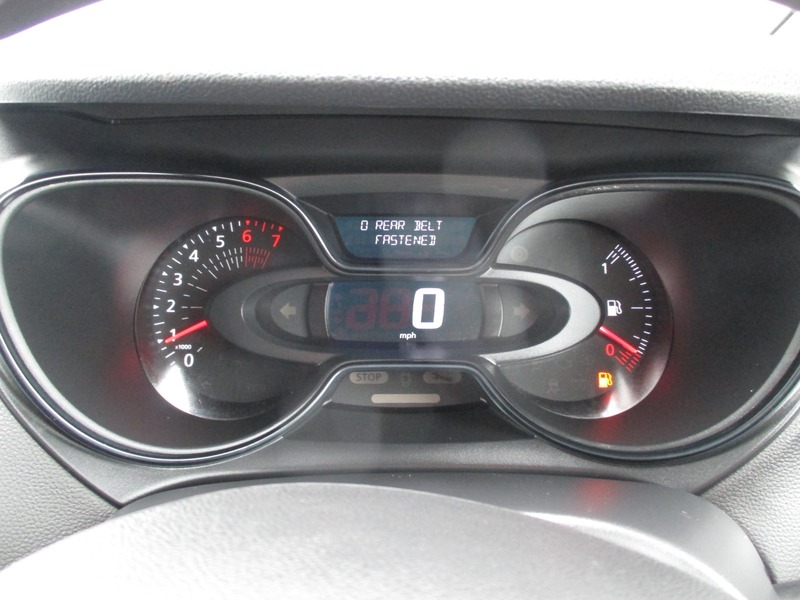 Used Renault Captur 2018 for sale - 76547422: Photo 37