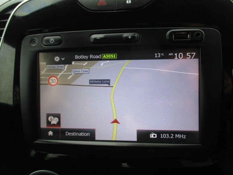 Used Renault Captur 2018 for sale - 76547422: Photo 39