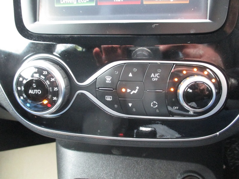 Used Renault Captur 2018 for sale - 76547422: Photo 41