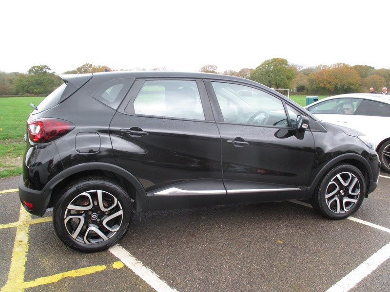 Used Renault Captur 2018 for sale - 76547422: Photo 7