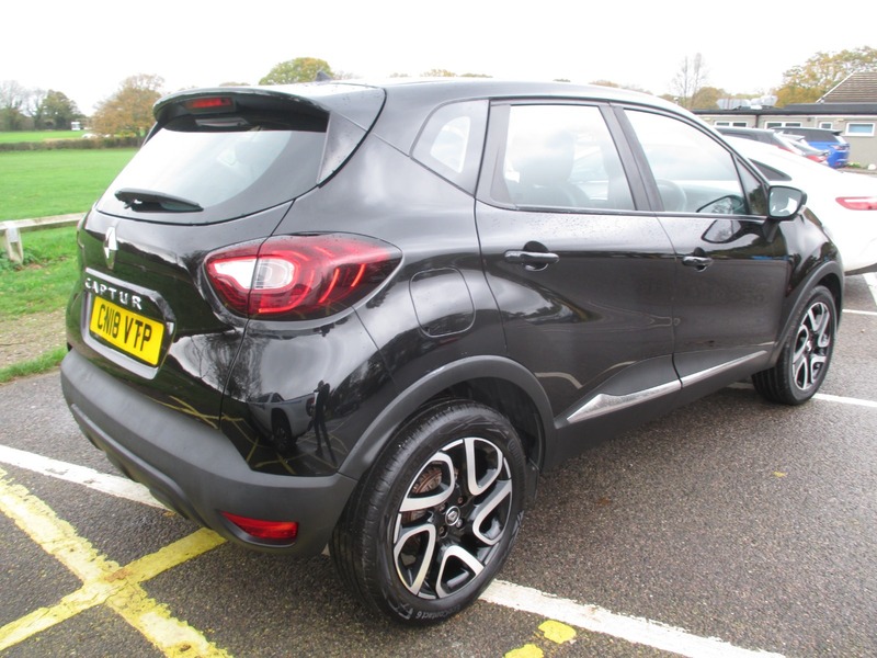 Used Renault Captur 2018 for sale - 76547422: Photo 9