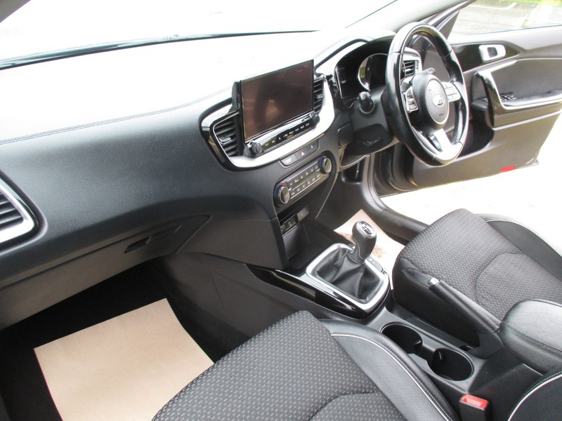 Used Kia Ceed 2021 for sale - 76407197: Photo 32