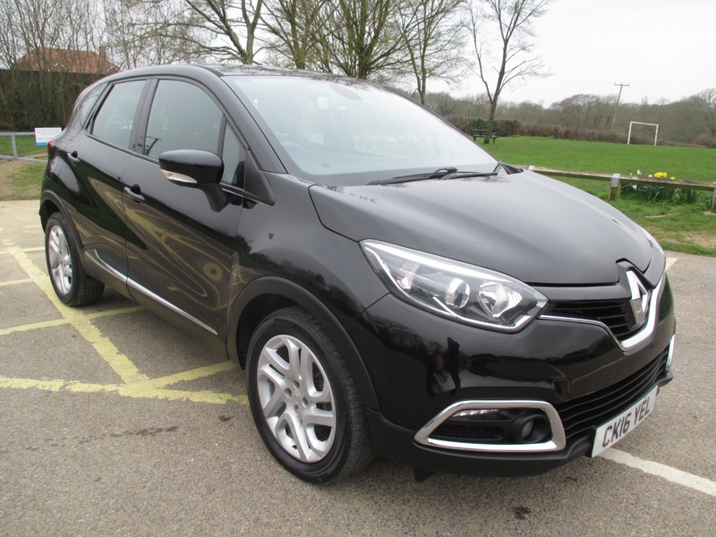 Used Renault Captur 2016 for sale - 77781225: Photo 3