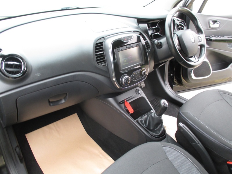 Used Renault Captur 2016 for sale - 77781225: Photo 30