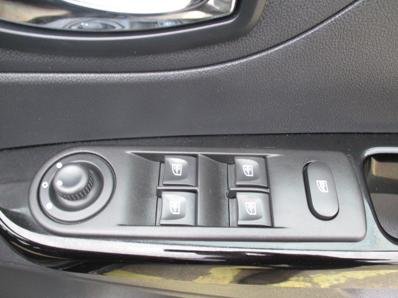 Used Renault Captur 2016 for sale - 77781225: Photo 33