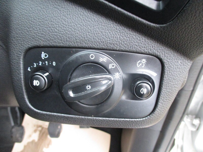 Used Ford C-Max 2016 for sale - 77200992: Photo 34