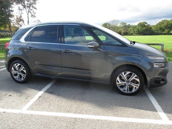 Used Citroen C4 Picasso 2014 for sale - 76211018: Photo 4
