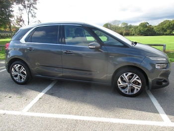 Used Citroen C4 Picasso 2014 for sale - 76211018: Photo 4