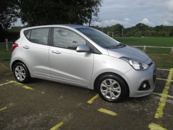 Used Hyundai i10 2016 for sale - 79817520: Photo