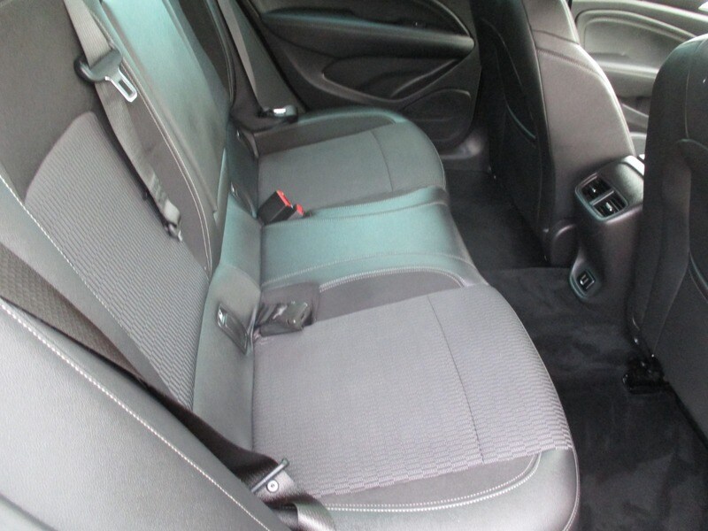 Used Vauxhall Insignia 2017 for sale - 77937544: Photo 26