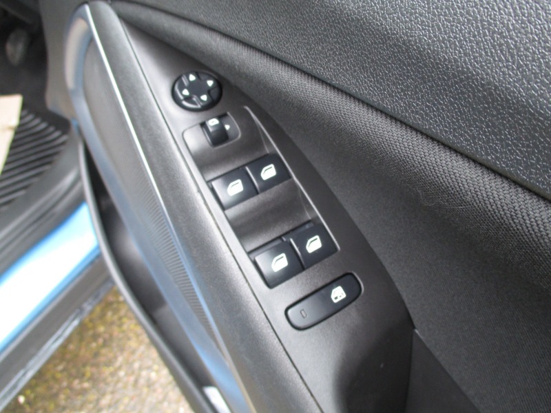 Used Vauxhall Crossland X 2019 for sale - 76821383: Photo 24