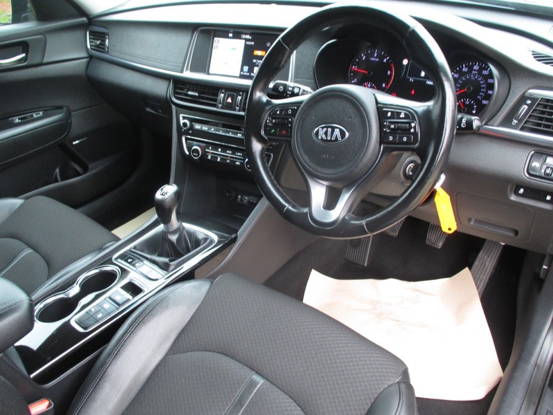 Used Kia Optima 2017 for sale - 76418070: Photo 24