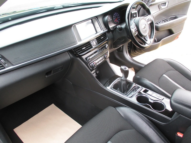 Used Kia Optima 2017 for sale - 76418070: Photo 32