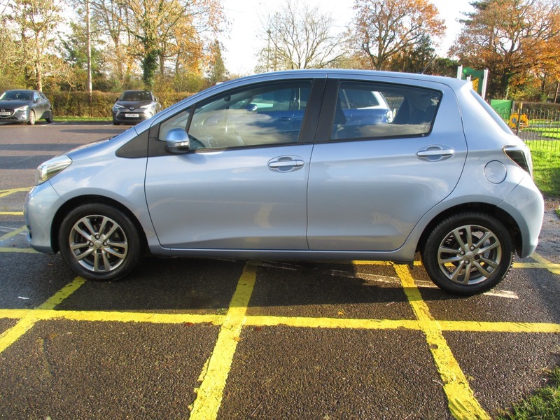 Used Toyota Yaris 2014 for sale - 76798932: Photo 14