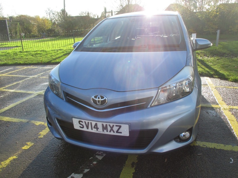 Used Toyota Yaris 2014 for sale - 76798932: Photo 18