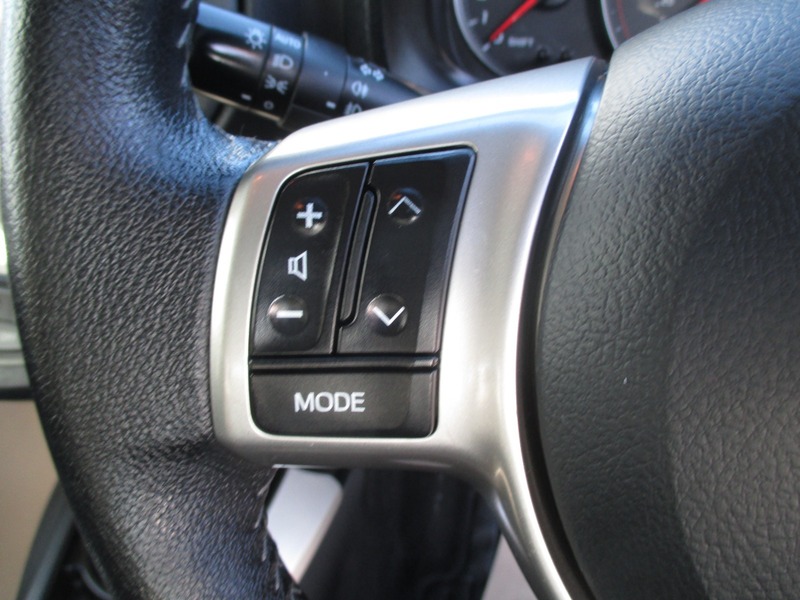 Used Toyota Yaris 2014 for sale - 76798932: Photo 37