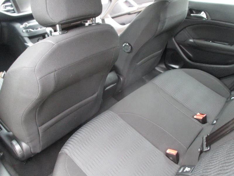 Used Peugeot 308 2016 for sale - 77277030: Photo 26