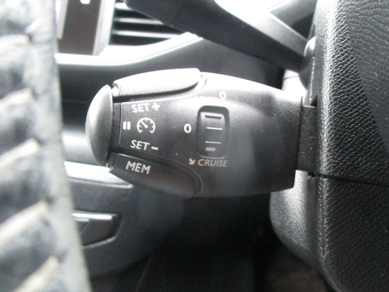 Used Peugeot 308 2016 for sale - 77277030: Photo 36