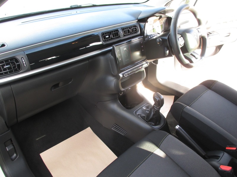 Used Citroen C3 2018 for sale - 76570789: Photo 30