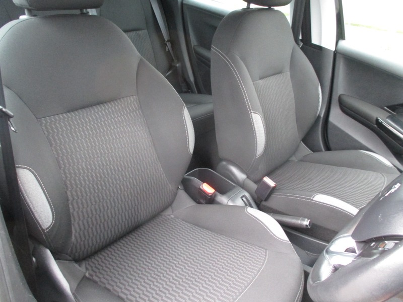 Used Peugeot 208 2015 for sale - 77521725: Photo 20