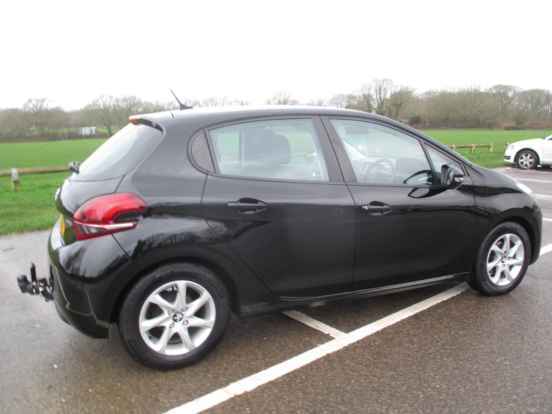 Used Peugeot 208 2015 for sale - 77521725: Photo 7