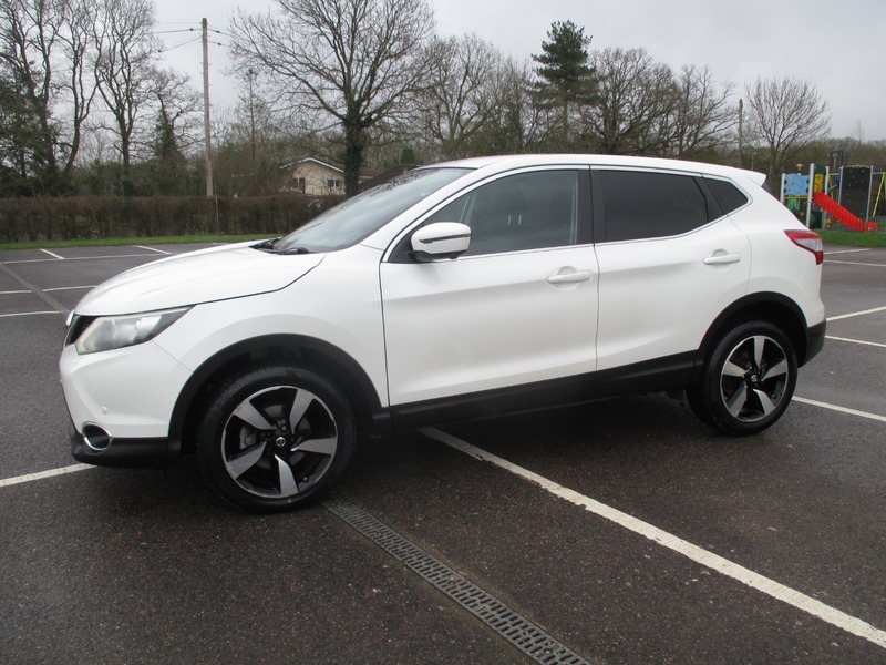 Used Nissan Qashqai 2015 for sale - 77547973: Photo 17