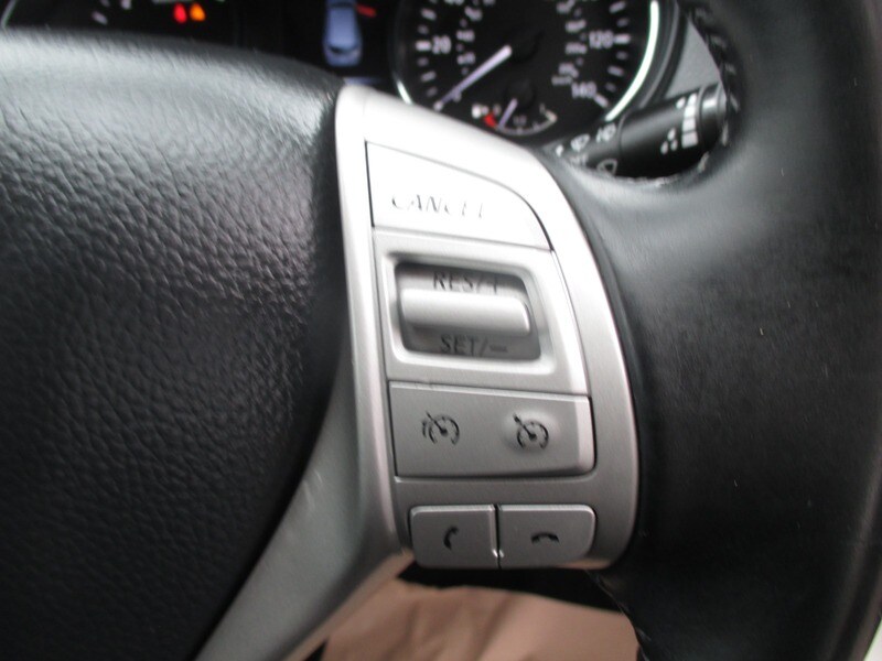 Used Nissan Qashqai 2015 for sale - 77547973: Photo 37